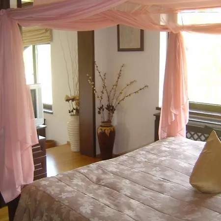 Bali Complex Cornu de Jos